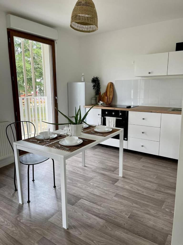 Allee Des Cedres Villepinte  Exteriér fotografie