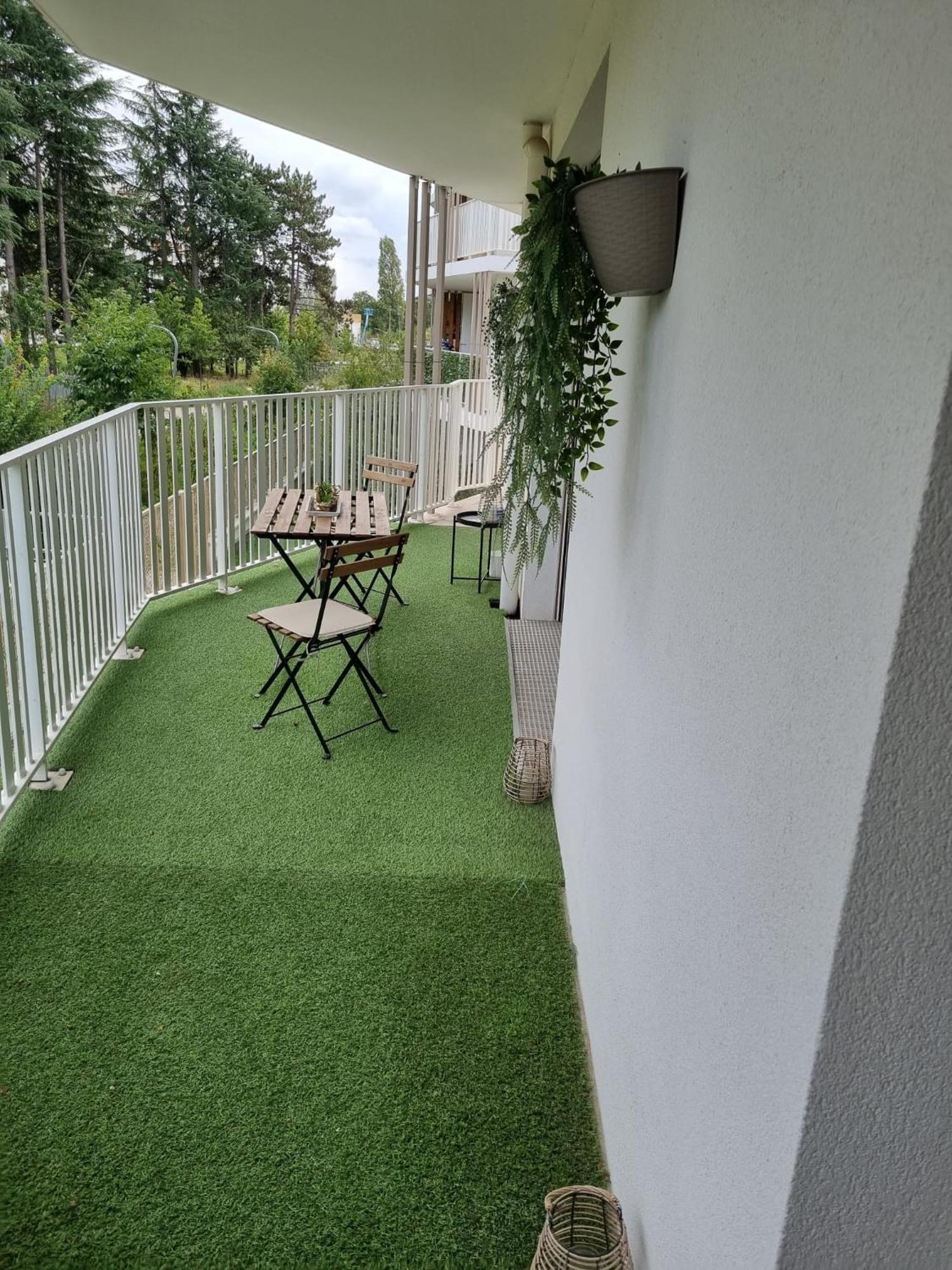 Allee Des Cedres Villepinte  Exteriér fotografie